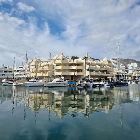 Estudio Aguila Prive Aceptamos Mascotas Benalmádena Eksteriør billede